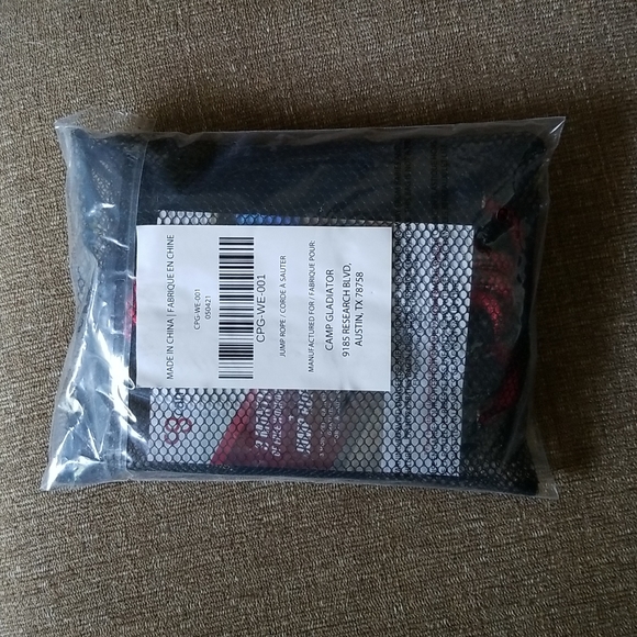 Camp Gladiator Jump Rope - Picture 3 of 3